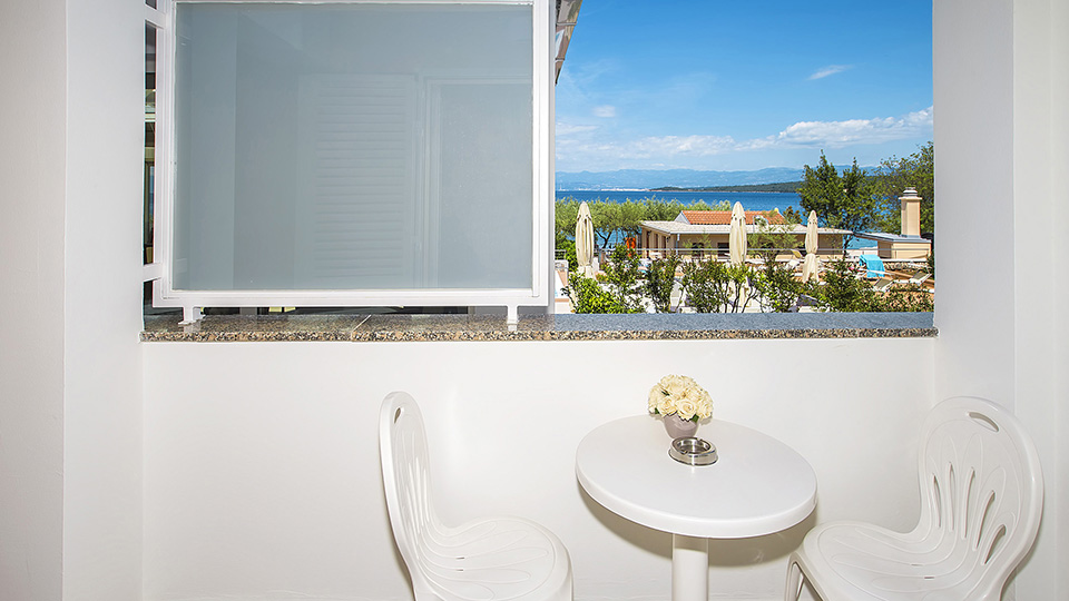 Standard double room with balcony, park view - Hotel Vila Rova
